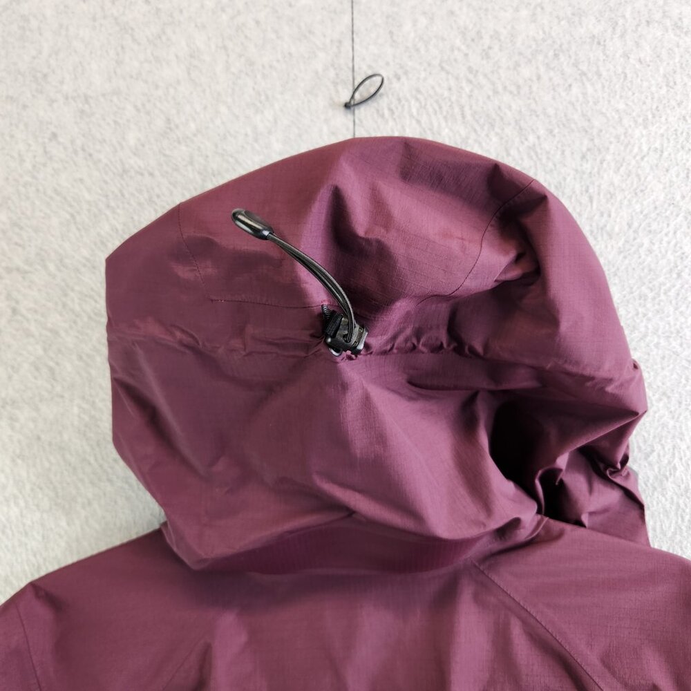 Arcteryx Jacket Womens M Burgundy Bets SL Waterproof Windproof Climbing Hike - Picture 9 of 16
